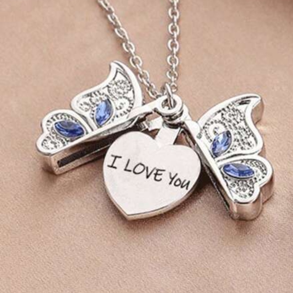 Chic Nation Silver Butterfly Necklace